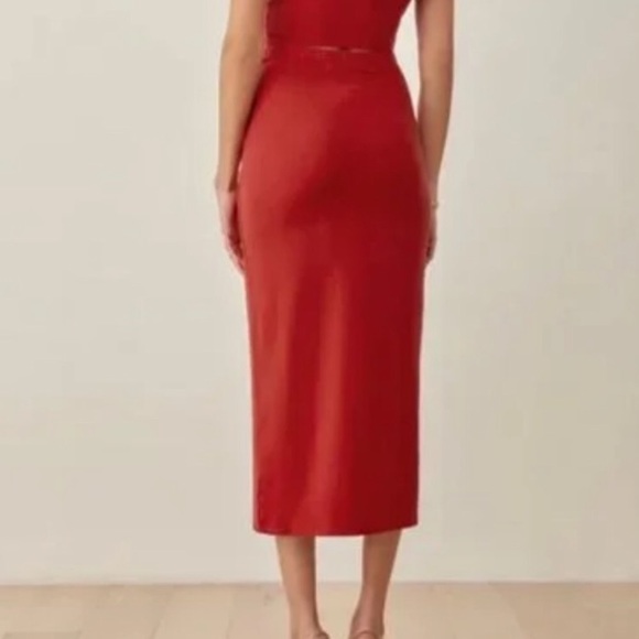 Reformation Rylan Front Twist Midi Skirt - Picture 2 of 8